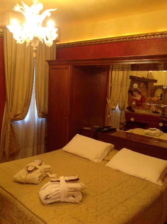 Locanda Orseolo Venedig Rum bild